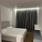 Renas Apartment